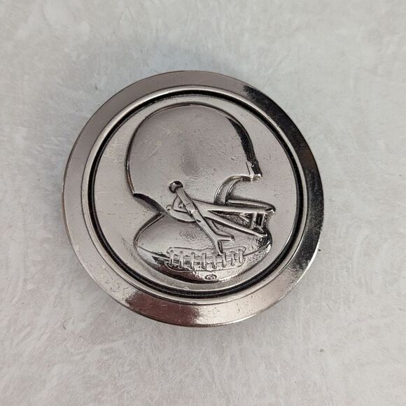 Vintage 1970s Football and Helmet Round Belt Buckle - Picture 1 of 6